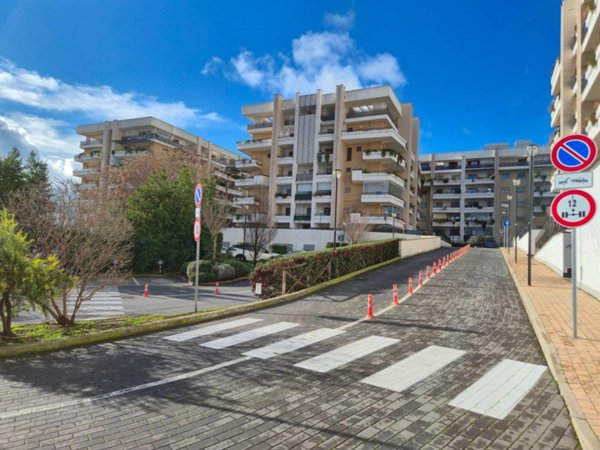 appartamento in vendita a Roma in zona Giuliano Dalmata