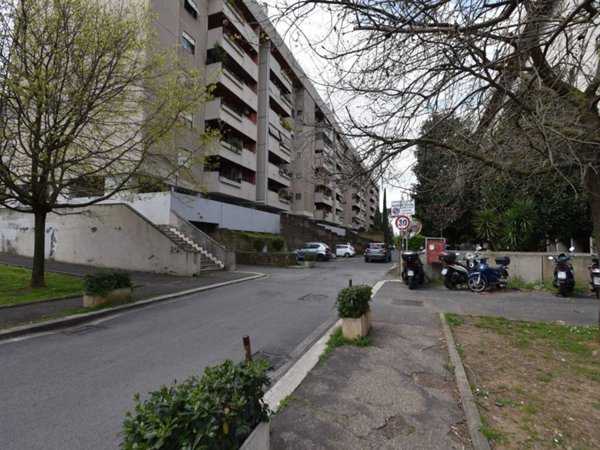 appartamento in vendita a Roma in zona Salario