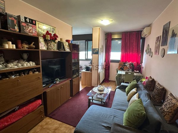 appartamento in vendita a Roma in zona Torre Gaia