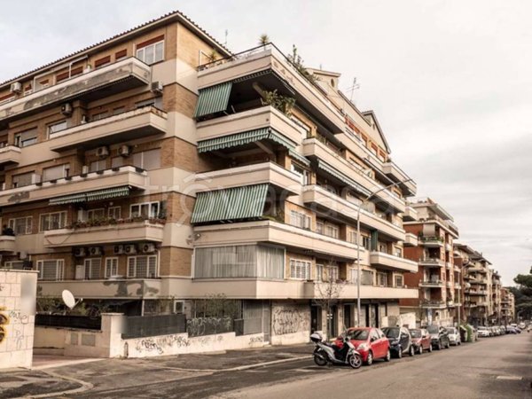 appartamento in vendita a Roma in zona Aurelio