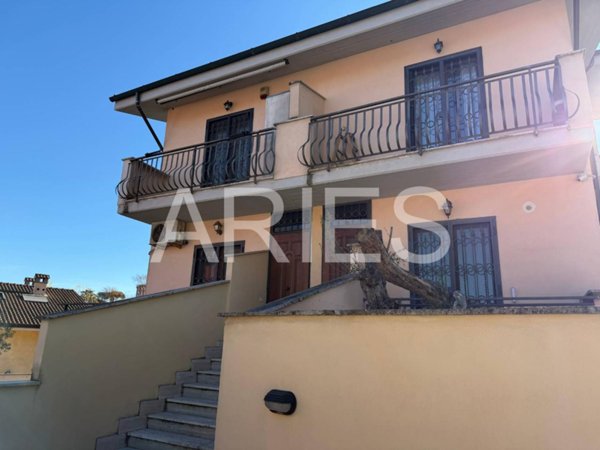 appartamento in vendita a Roma in zona Casal Palocco