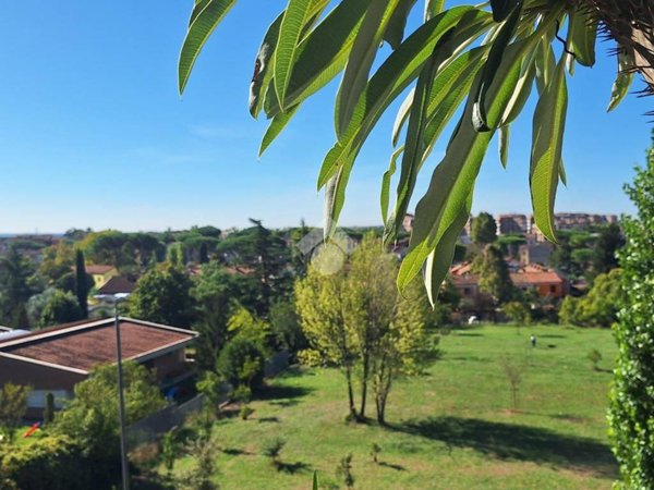 appartamento in vendita a Roma in zona San Basilio