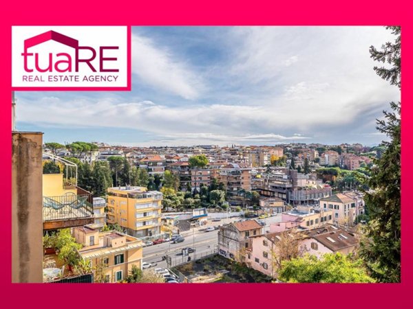 appartamento in vendita a Roma in zona Tor di Quinto