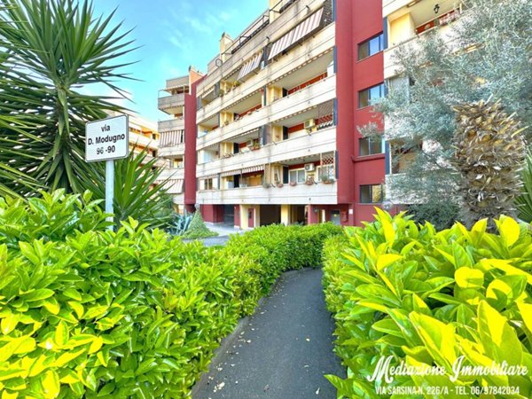 appartamento in vendita a Roma in zona Vitinia