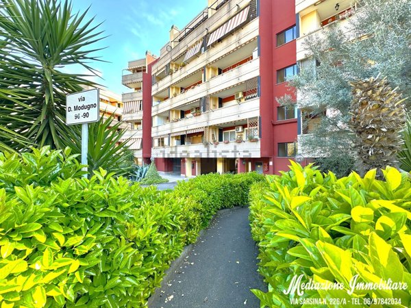 appartamento in vendita a Roma in zona Vitinia