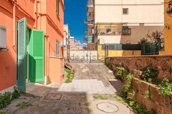 appartamento in vendita a Roma in zona Torrevecchia