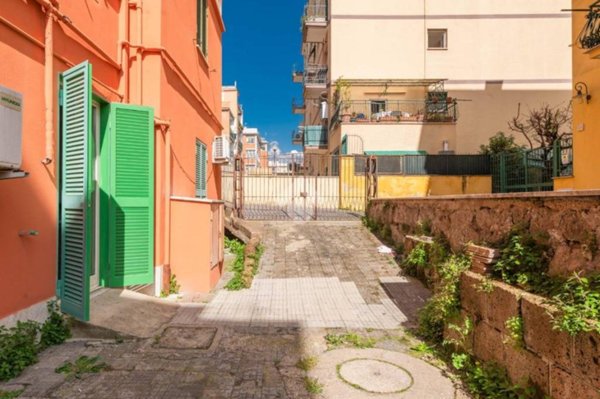 appartamento in vendita a Roma in zona Torrevecchia