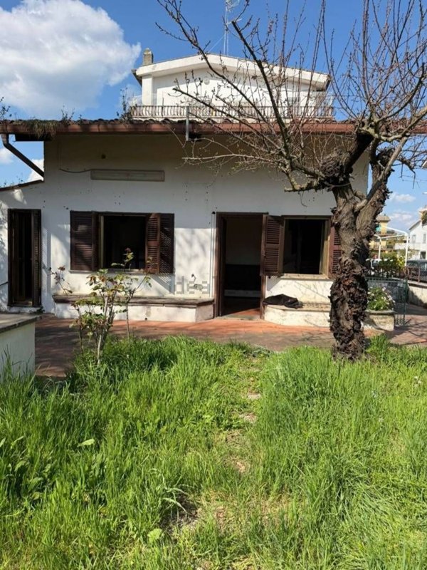 casa indipendente in vendita a Roma in zona La Storta