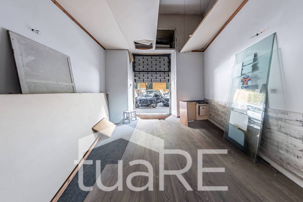 negozio in vendita a Roma in zona Rione Prati