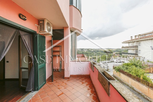 appartamento in vendita a Roma in zona Prima Porta