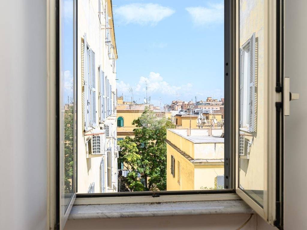 appartamento in vendita a Roma in zona Tiburtino