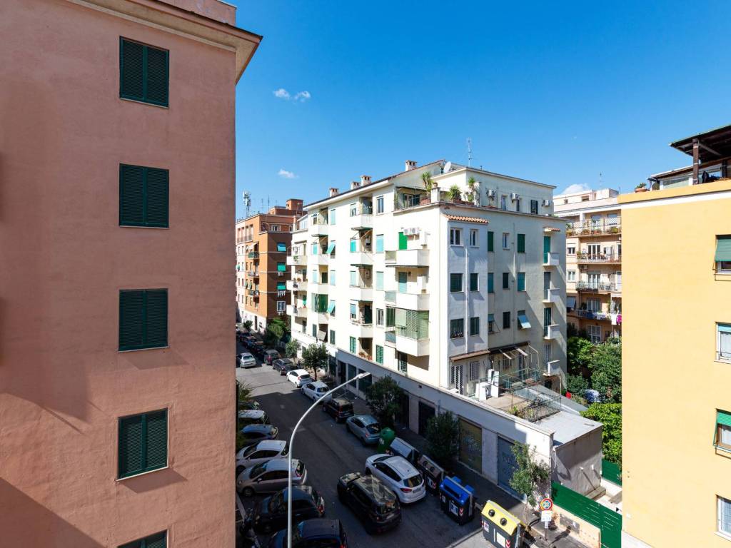 appartamento in vendita a Roma in zona Gianicolense