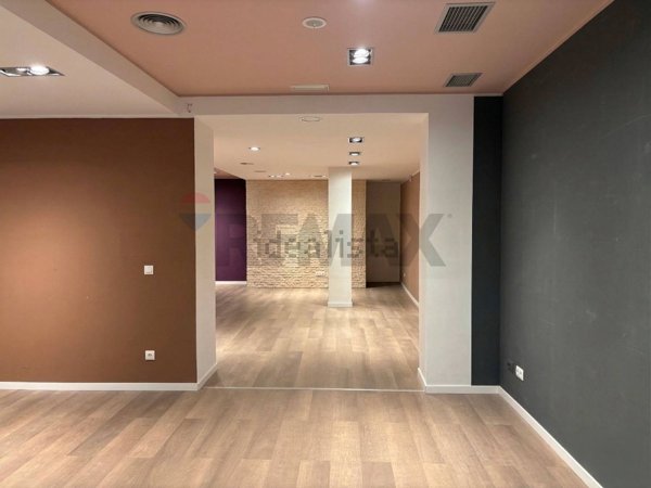 locale commerciale in vendita a Roma in zona Tiburtino