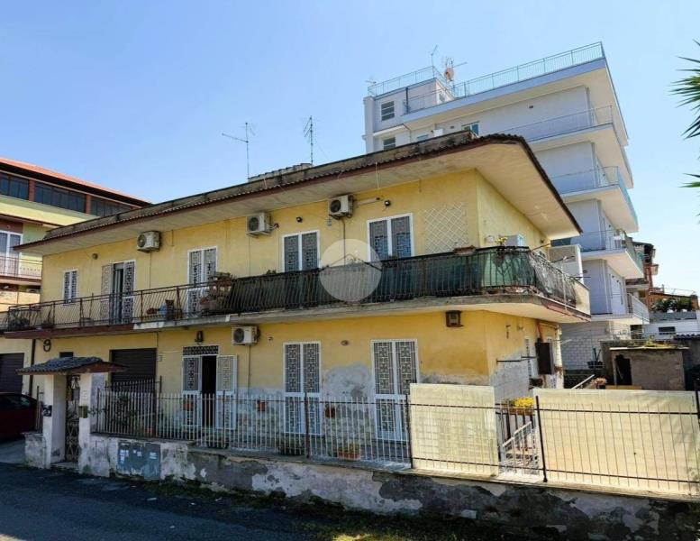 appartamento in vendita a Roma in zona Tor Vergata/Torrenova