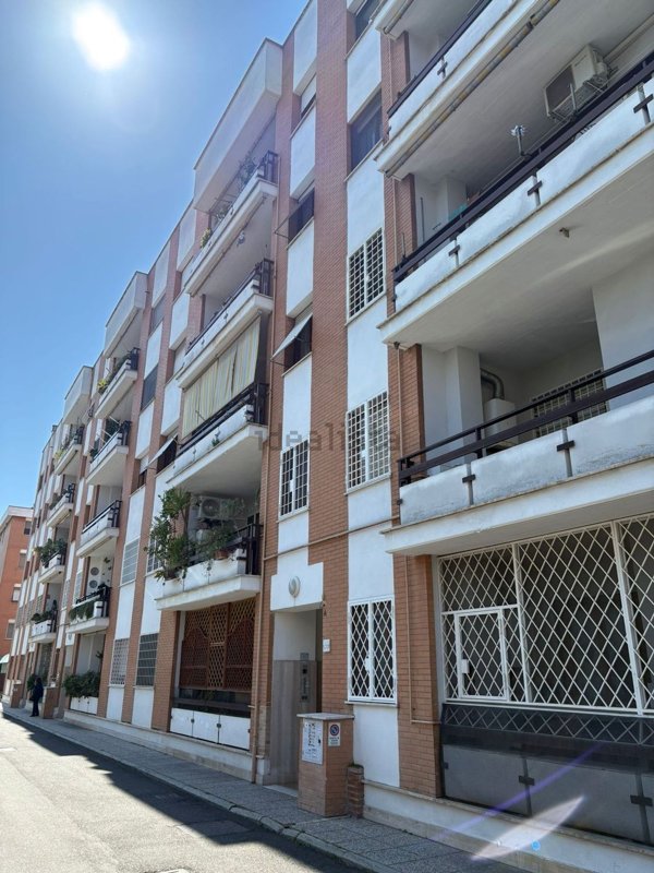 appartamento in vendita a Roma in zona Casal Palocco