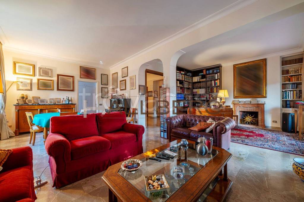 appartamento in vendita a Roma in zona Tor di Quinto