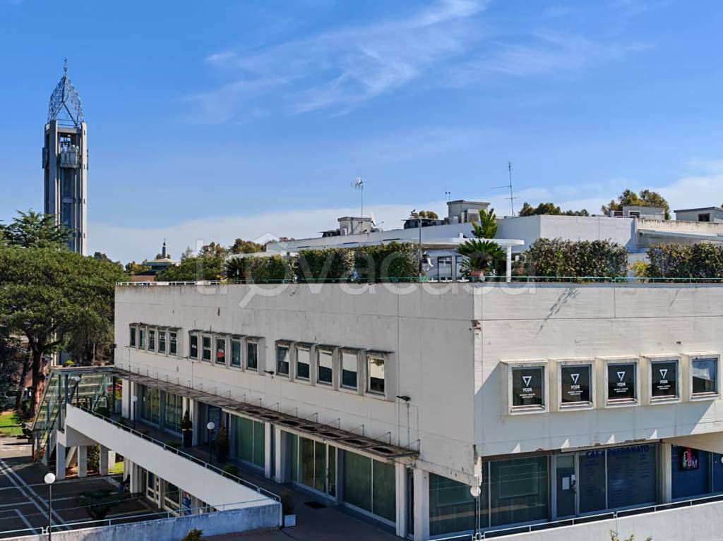 appartamento in vendita a Roma in zona Casal Palocco