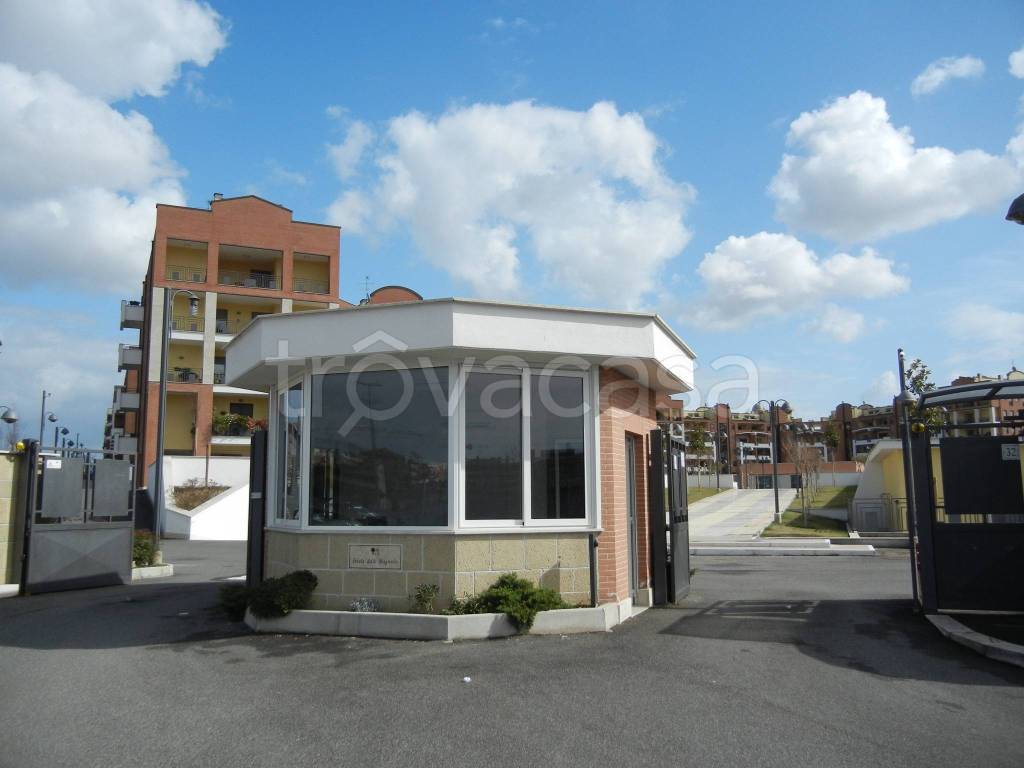 appartamento in vendita a Roma in zona Mezzocammino