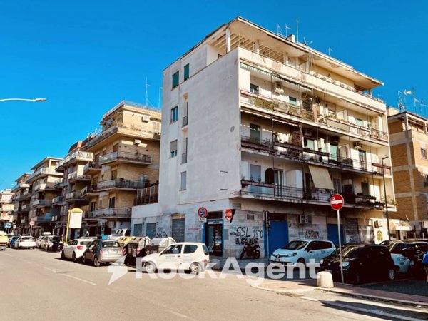 appartamento in vendita a Roma in zona Primavalle