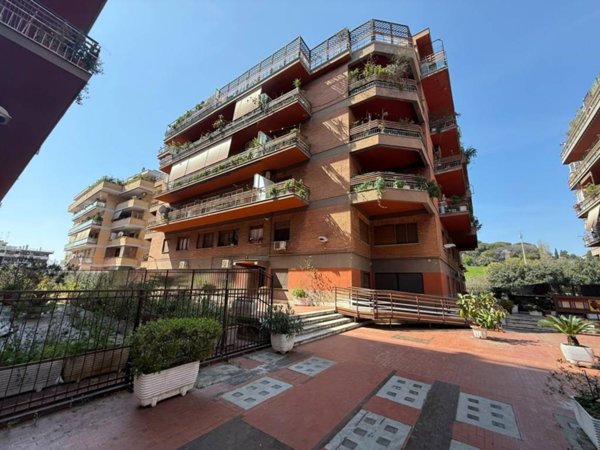 appartamento in vendita a Roma in zona Portuense