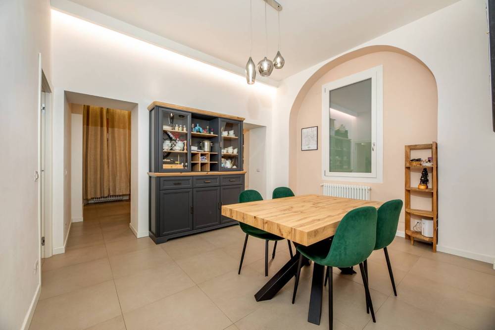 appartamento in vendita a Roma in zona Rione Monti/Campitelli