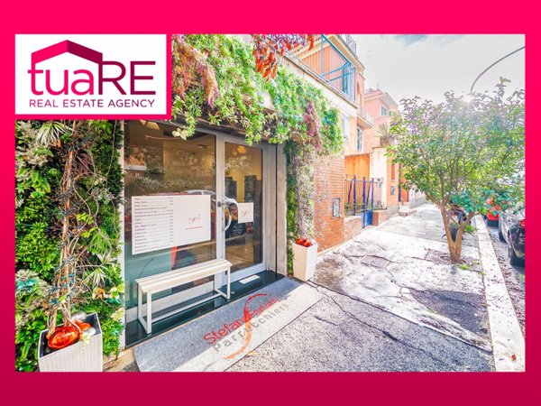 negozio in vendita a Roma in zona Trastevere