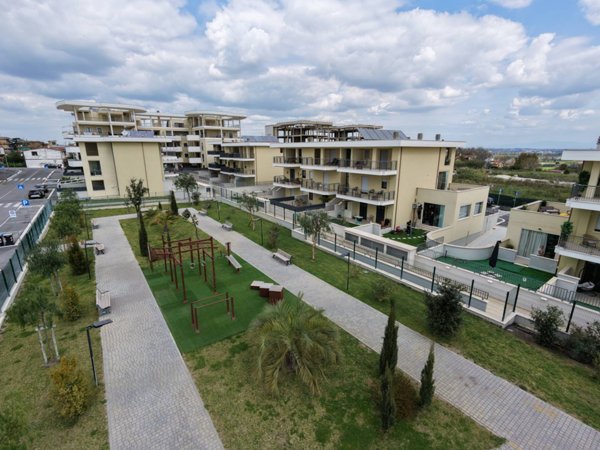 appartamento in vendita a Roma in zona Acilia