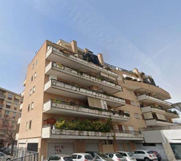 appartamento in vendita a Roma in zona Ostia