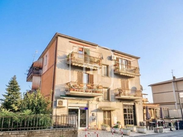 appartamento in vendita a Roma in zona Giardini di Corcolle