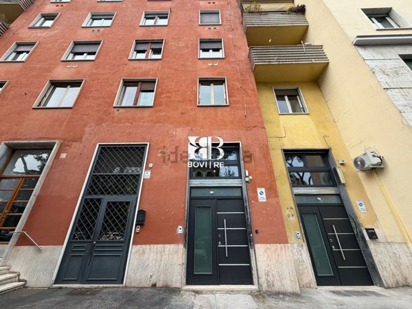 appartamento in vendita a Roma in zona Appio Latino