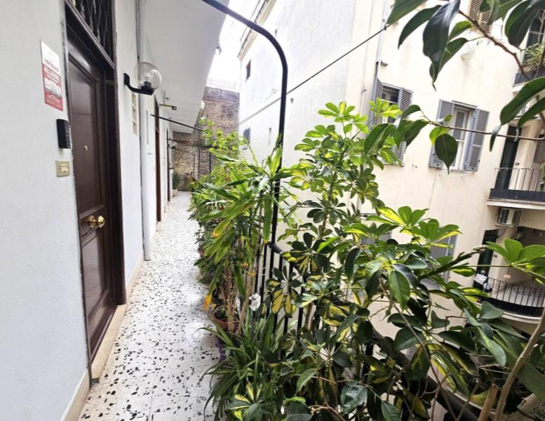 appartamento in vendita a Roma in zona Trastevere