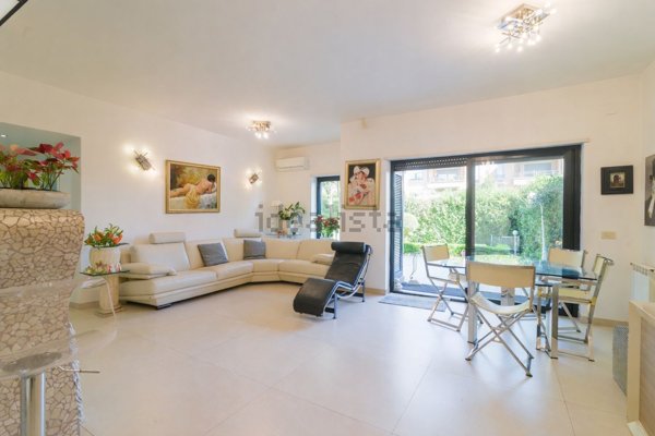 appartamento in vendita a Roma in zona Olgiata