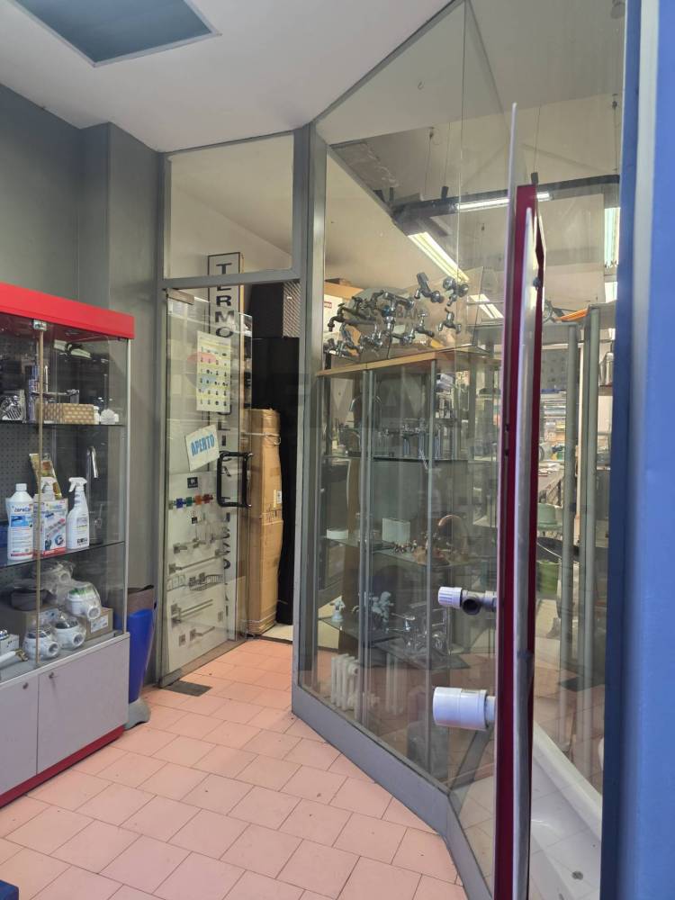 negozio in vendita a Roma