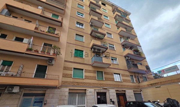 appartamento in vendita a Roma in zona Portuense