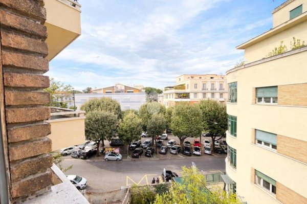 appartamento in vendita a Roma in zona Parioli