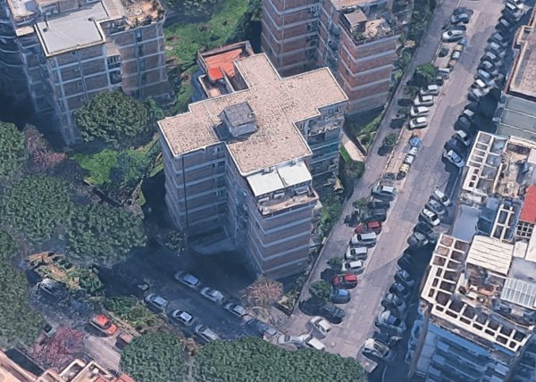 appartamento in vendita a Roma in zona Ostia