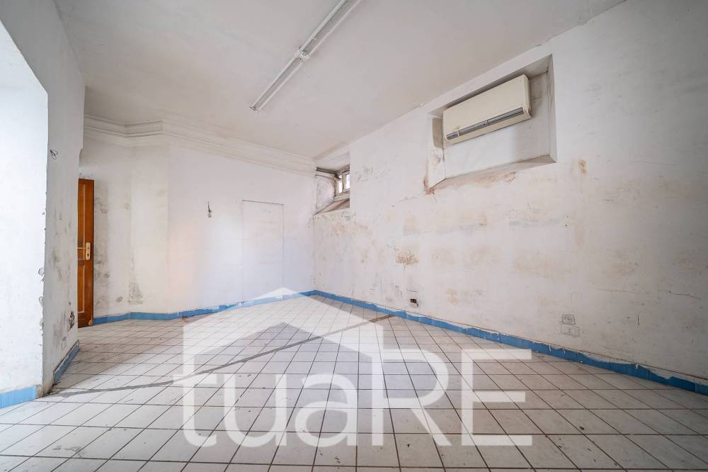 appartamento in vendita a Roma in zona Rione Borgo