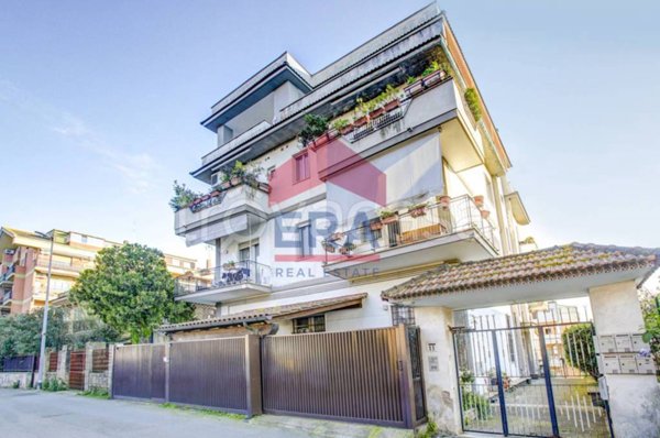 appartamento in vendita a Roma in zona Trionfale