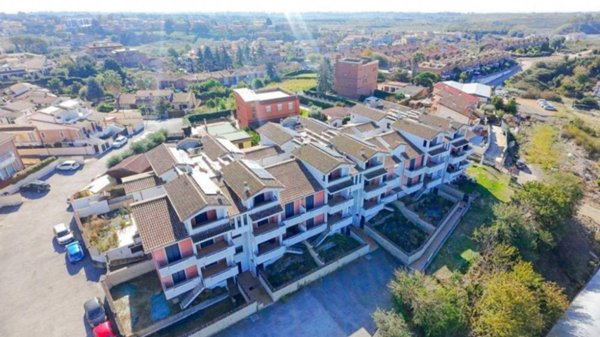 appartamento in vendita a Roma in zona Massimina/Casal Lumbroso