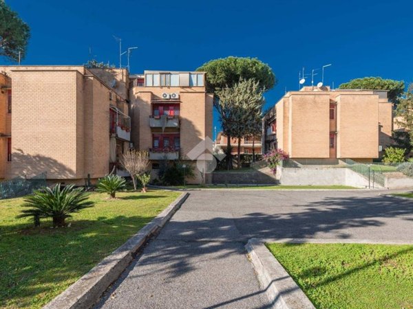 appartamento in vendita a Roma in zona Montespaccato