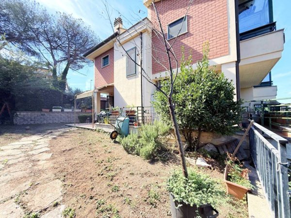 casa indipendente in vendita a Roma in zona Centro Storico