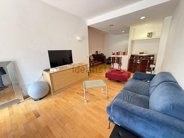 appartamento in vendita a Roma in zona Ardeatino