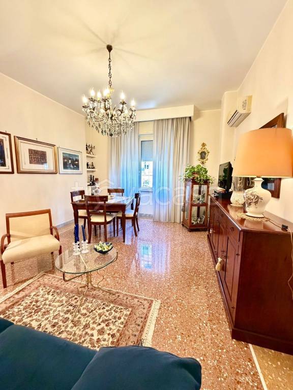 appartamento in vendita a Roma in zona Gianicolense