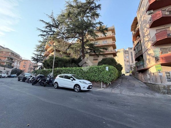 appartamento in vendita a Roma in zona Monte Sacro/Talenti