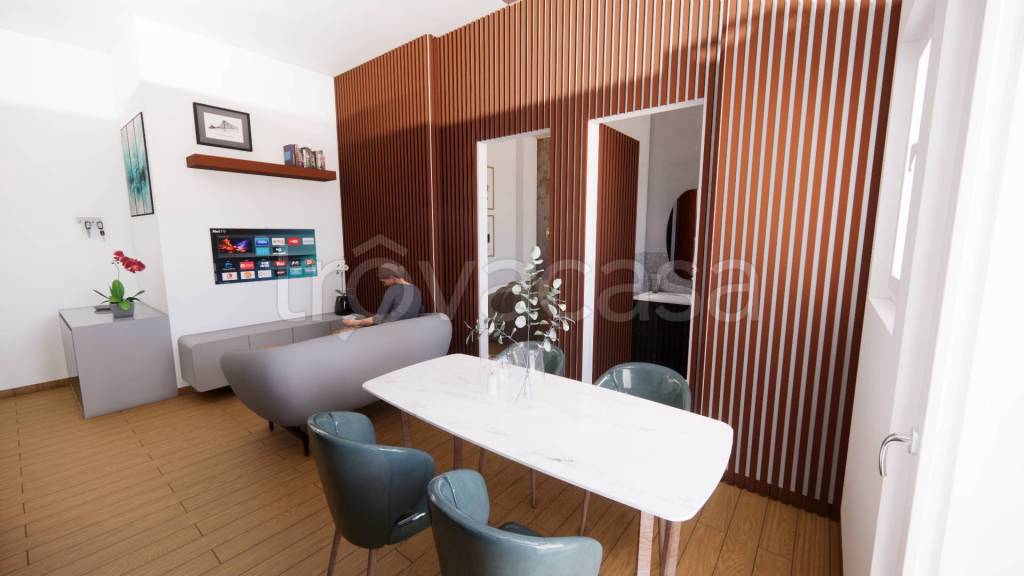 appartamento in vendita a Roma in zona Ostia