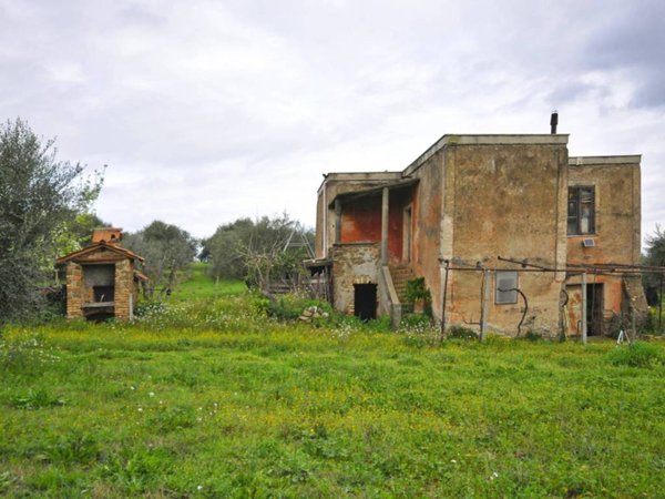 casa indipendente in vendita a Roma in zona Finocchio