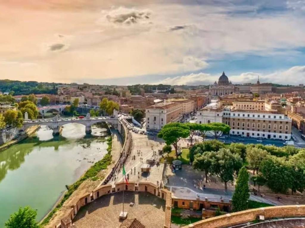 negozio in vendita a Roma in zona Campo Marzio