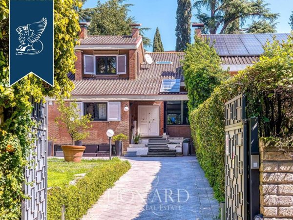 casa indipendente in vendita a Roma in zona Grottarossa