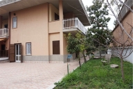 casa indipendente in vendita a Roma