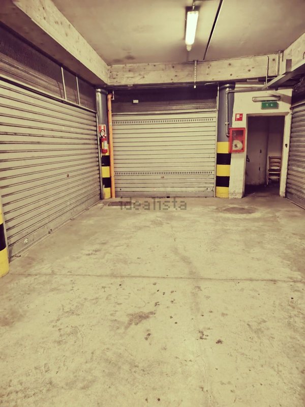 locale di sgombero in vendita a Roma